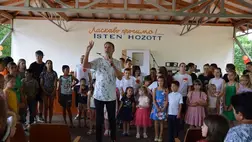 Családi nap és Pintér Béla-koncert Tiszapéterfalván - Hit és bizalom.   Fotó: Kárpátinfo/Kovács Erzsébet