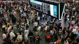 Hollandiában számítógépes üzemzavarokat jelentett több kormányhivatal, leállt a forgalom Eindhoven repülőterén (Fotó: EPA/ANDY RAIN)