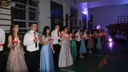 Szalagavató Bátyúban - Szétszórt gyöngyszemek. Fotó: Kárpátinfó/ Kovács Erzsébet