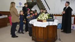 Tanévnyitó istentisztelet Mezőváriban - Neveld a gyermeket a neki megfelelő módon