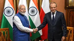 Donald Tusk lengyel miniszterelnök fogadja Narendra Modi indiai kormányfõt a varsói miniszterelnöki hivatalban 2024. augusztus 22-én (Fotó: MTI/EPA/PAP/Radek Pietruszka)