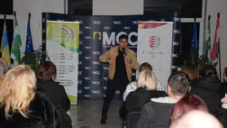 Török Ádám humorista fellépése Beregszászban - A külhoni közönség értő és befogadó. Fotó: Kárpátinfó/ Kovács Elemér