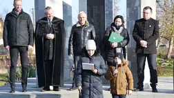 A mártírokra emlékeztek Badalóban - Isten legyen a mi sziklavárunk!