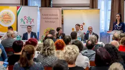 A Kárpát-medencei Családszervezetek Szövetsége közgyűlése a Vajdaságban - Családtámogatás, szülőföldön való boldogulás