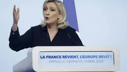 Francia választások - Közös jelölteket indítanak a baloldali pártok, Le Pen összefogást ajánl a jobbközépnek