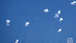 Libanon déli területéről indított rakétákat semmisít meg a Vaskupola izraeli légvédelmi rendszer az észak-izraeli galileai régió felett 2024. szeptember 26-án. MTI/EPA/Atef Szafadi