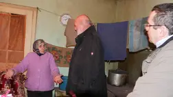 Karácsonyi ajándék: „beszélgetni a másik emberrel” - „Nagyobb boldogság adni, mint kapni” 