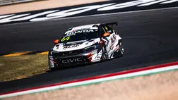 Nagyon közel volt a dobogóhoz Losonczy Levente Mugellóban. Fotó: AL Motorsport Photography