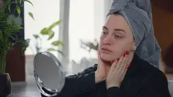 Így jelzi a bőr, ha leesett a vércukorszint