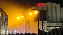 Tűz ütött ki az atomtengeralattjárókat gyártó angliai üzemben (Forrás: X)