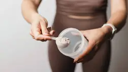 Mi történik, ha mindennap fehérjeport iszol?