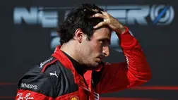 Három lehetőség: hamarosan döntenie kell a jövőjéről a Hamilton miatt kirúgott F1-es sztárnak