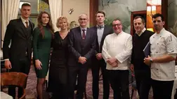 Ő Gundel Takács Gábor és ritkán látott felesége