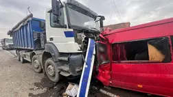 A Bustyaházán történt közlekedési balesetben meghalt két ember. Fotó: Kárpátaljai Megyei Rendőrség