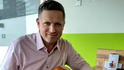 40 kilót adott le a magyar énekes