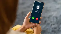 Csalók a vonal másik végén: így védheti meg magát