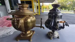 Kárpátalján a csapi határőrök két szamovárt találtak egy 60 éves kárpátaljai férfi kocsijában. Fotó: Ukrán Állami Határőrszolgálat