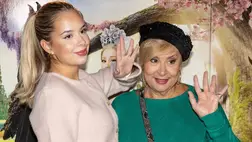 Szulák Andrea és gyönyörű lánya a premieren