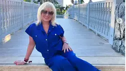 Az ország szexszimbólum énekesnője lett