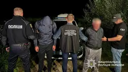 6000 dollárért akarta átcsempészni a Tiszán a katonaköteles férfit – Lebuktatták az embercsempészt Rahónál. Fotó: Ukrán Nemzeti Rendőrség