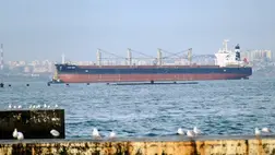 Gabonaszállító hajó Odessza kikötőjében – Ukrajna továbbra is az agrárexportra épít / Fotó: NurPhoto via AFP