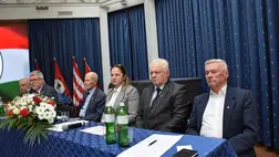 A KMKSZ XXXV. közgyűlésén - Küzdelem, hűség, megmaradás. Fotó: Kárpátinfó/ Kovács Elemér