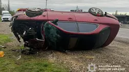 Április 18-án halálos közlekedési baleset történt a Beregszászi járásban. A 62 éves sofőr a helyszínen meghalt. Fotó: Ukrán Nemzeti Rendőrség