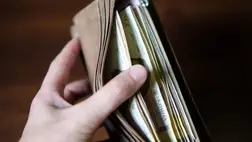 Az ukrán kormány szerint a bérek emelkedésének hátterében a munkaerőhiány, a migráció és a fokozódó gazdasági aktivitás áll. Fotó: RBC.ua