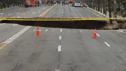 Beszakadt egy négysávos út Bangkokban, evakuálásokat rendeltek el. Illusztráció. Fotó: MTI/EPA/YNA