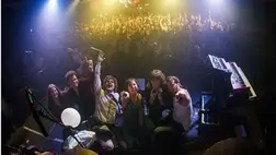 Csányi Sándor és Pokorny Lia fia rocksztár volt a koncerten