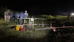 Drónokkal próbáltak cigarettát csempészni Romániába – figyelmeztető lövések leadásával fogták el a kárpátaljai csempészeket. Fotó: Ukrán Állami Határőrszolgálat