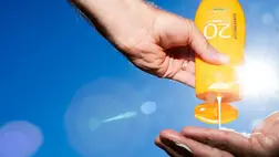 Ezt kevesen tudják a naptejről, pedig a bőröd épsége múlhat rajta 