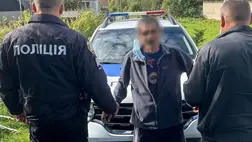 A Huszti járásban, Monasztirecen egy 50 éves férfi késsel halálosan megsebesítette saját fiát. Fotó: Ukrán Nemzeti Rendőrség