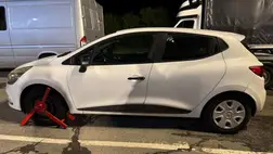 A 23 éves francia férfi egy Interpol által körözött Renault járművel próbálta meg átlépni az államhatárt Asztélynál. Fotó: Ukrán Állami Határőrszolgálat