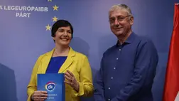 Gyurcsány Ferenc lemond a tisztségeiről, visszavonul a közélettől, és elválik Dobrev Klárától