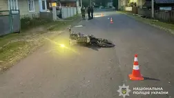 Halálos motorbaleset Ruszka Mokrán – egy tinédzser meghalt, egy másik súlyosan megsérült. Fotó: Ukrán Nemzeti Rendőrség