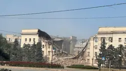 A Herszoni Területi Állami Közigazgatás épülete 2025. június 5-én. (Fotó: Volodimir Zelenszkij/Facebook.com)