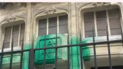 Holokauszt-emlékművet és zsinagógákat rongáltak meg Párizsban. Kiemelt kép forrása: X.com