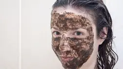 Így készül a házi botox kávézaccból: ráncok, pattanások, foltok ellen