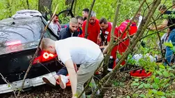 Közlekedési baleset történt Gát község közelében. Négy ember megsérült, eljárás indult. Fotó: Beregszászi sürgősségi mentőszolgálat/Facebook