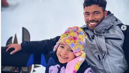 Krausz Gábor megmutatta kislánya arcát