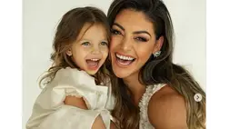 Kulcsár Edina és G.w.M kislánya már 2 és fél éves