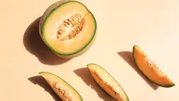 Lassítja a bőröregedést és tálcán kínálja a nyár