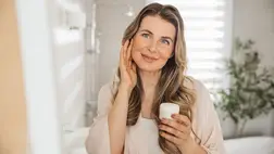 Megereszkedett, száraz bőr 40 felett? Így lehet újra feszes, hidratált és ragyogó