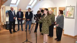 A Nova Forma egyesület tagjainak kiállításán a Munkácsy Mihály Magyar Házban - Négy karakter, négy világlátás, négy stílus. Fotó: Kárpátinfó/ Kovács Elemér