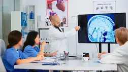 Hosszú távú megoldást találhattak a Parkinson-kórosoknak 