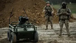 Risz Pro UGV-vel gyakorlatozó ukrán katonák. Címlapkép forrása: Serhii Mykhalchuk/Global Images Ukraine via Getty Images