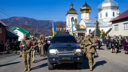 Kárpátalján végső búcsút vettek a fronton elesett Ivan Mahula védőtől (Dubove/Dombó, Técsői járás). Fotó: Dombói kistérség/Facebook