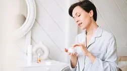 Tényleg kell várni az arcápolók felvitele között?