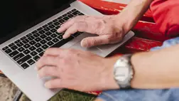 Több tucat dokumentum helyett egyetlen fájl: Ukrajnában elindult az E-audit rendszer. Illusztráció. Fotó: Internet